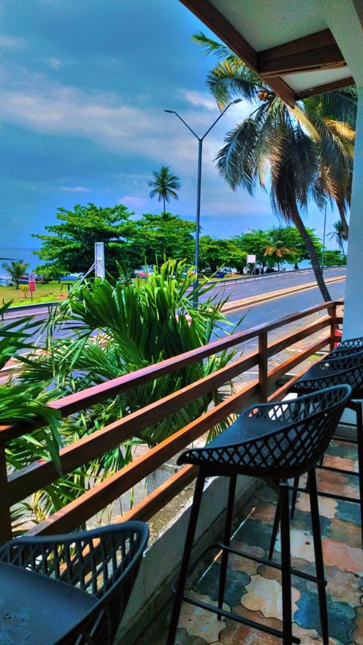 Namaste Hotel & Restaurant Libreville Exteriör bild